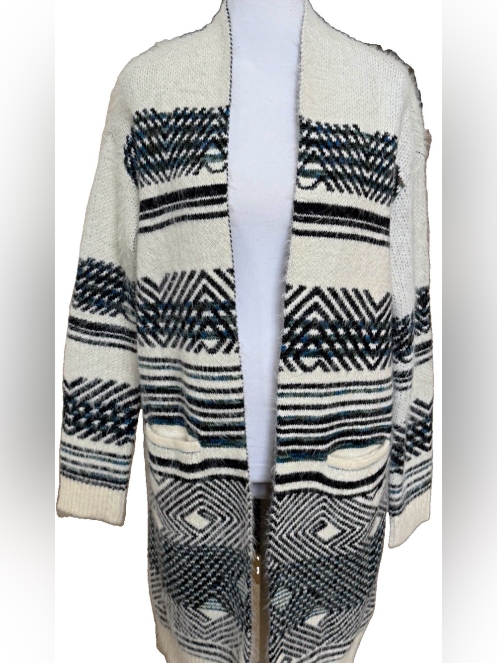 MAURICES Ivory Black Geometric Knit Open Front Eyelash Cardigan Sweater Small